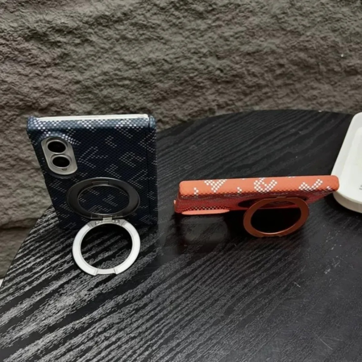 Carbon Fiber leather 360 Brack - огляд і ціна Taco Stand Holder